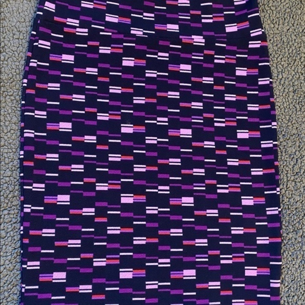 Lularoe geometric pencil skirt size L